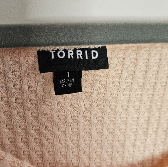 Torrid size 1 peach - Picture 3 of 3